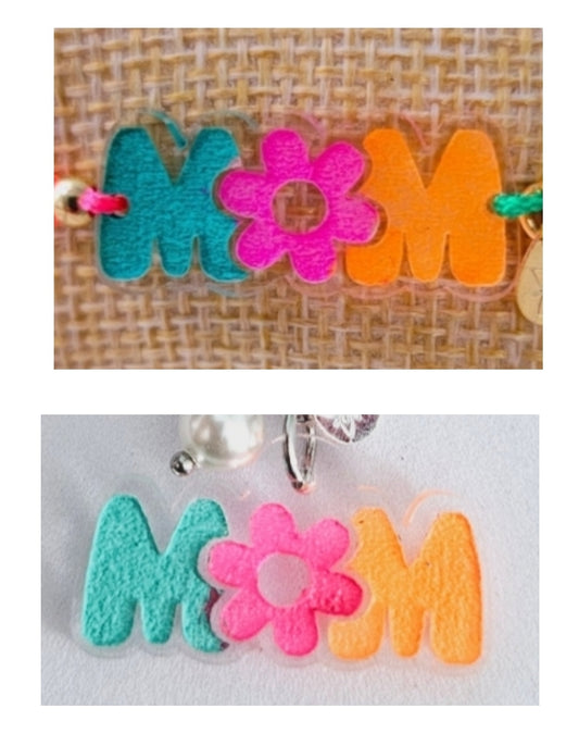 Charm y conector MOM