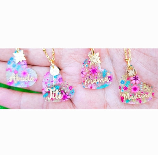 Charm corazón floral
