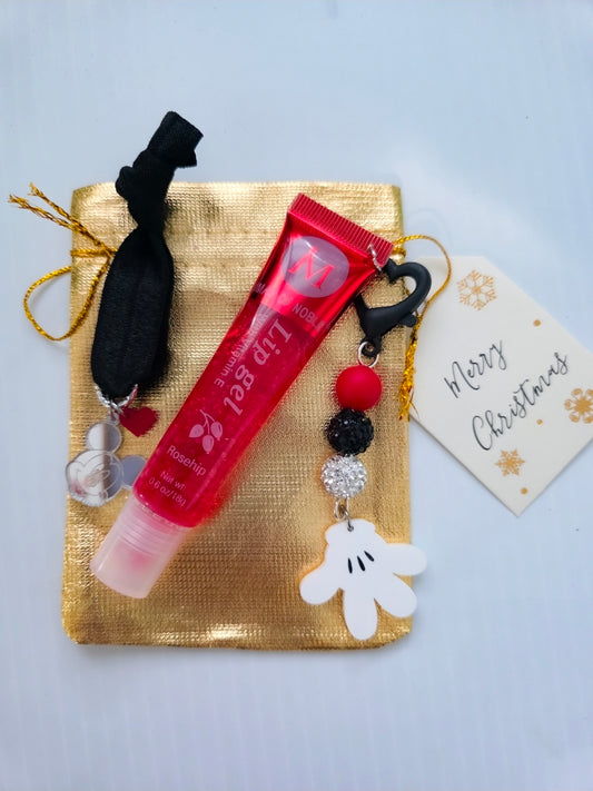 Bundle Mickey's hand