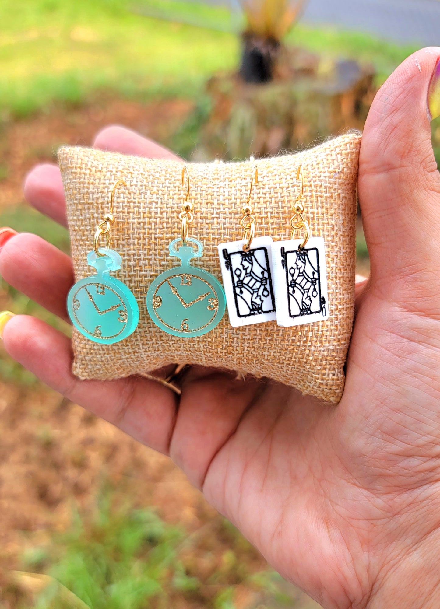 Wonderland earrings