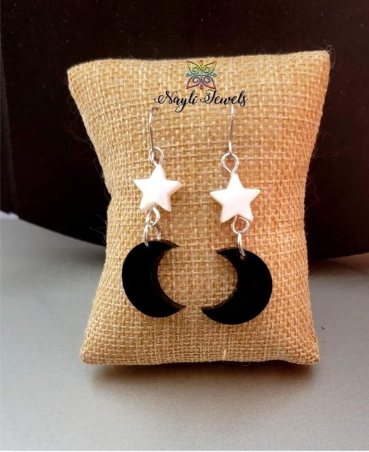 Dark moon and star